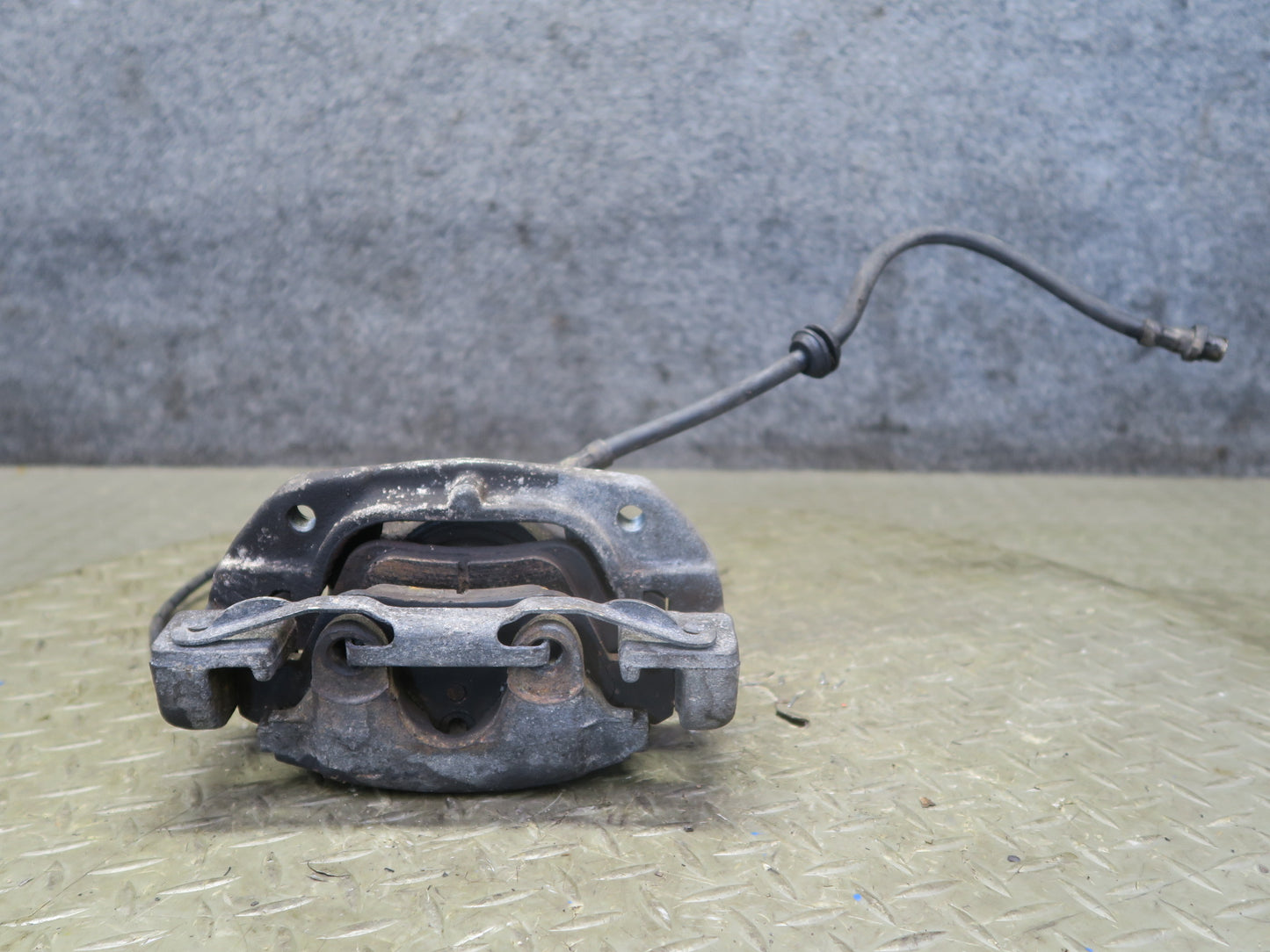 97-02 BMW E36/7 Z3 Set of 2 Front Right & Left Brake Caliper 107K Miles OEM