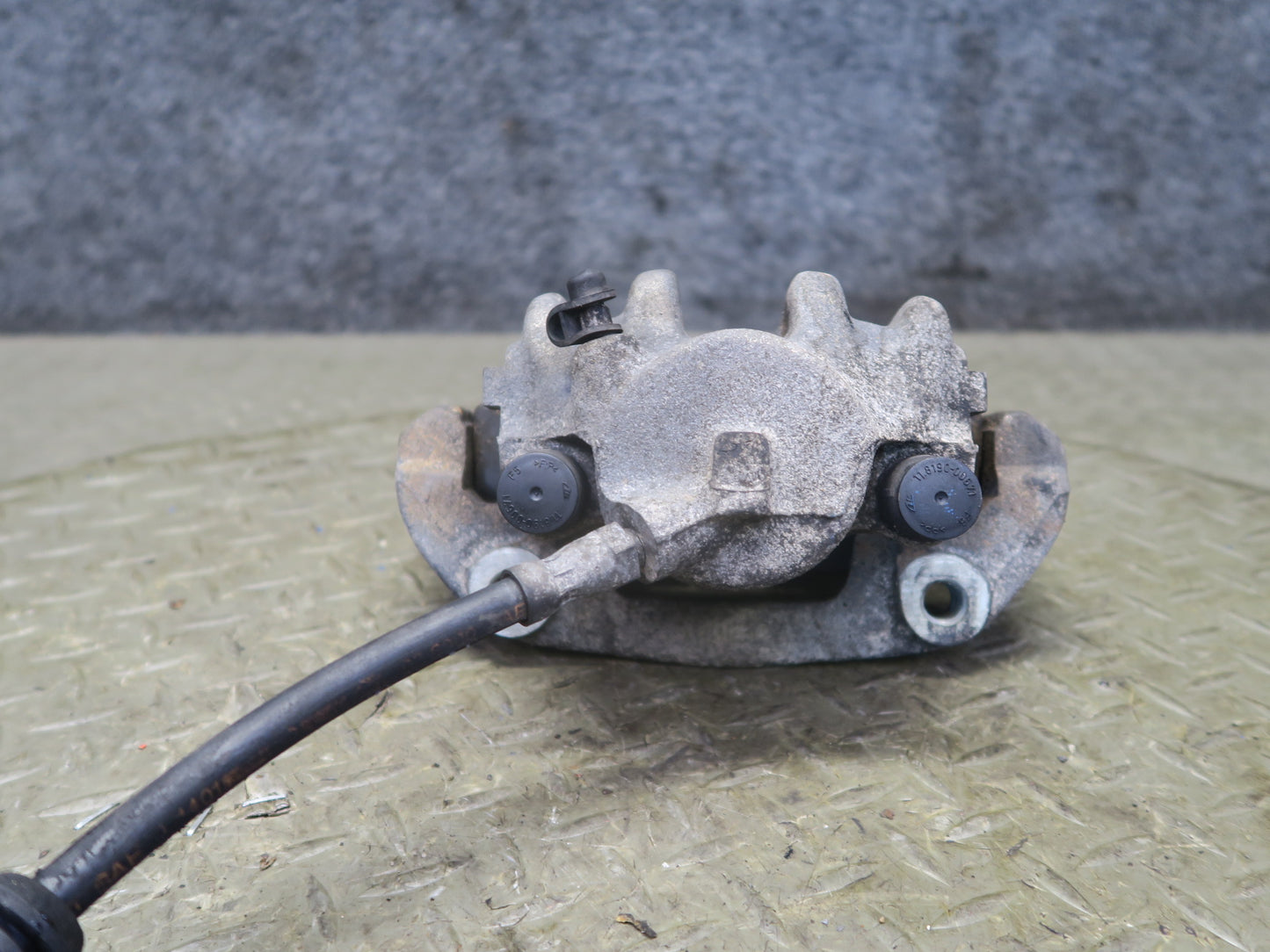 97-02 BMW E36/7 Z3 Set of 2 Front Right & Left Brake Caliper 107K Miles OEM