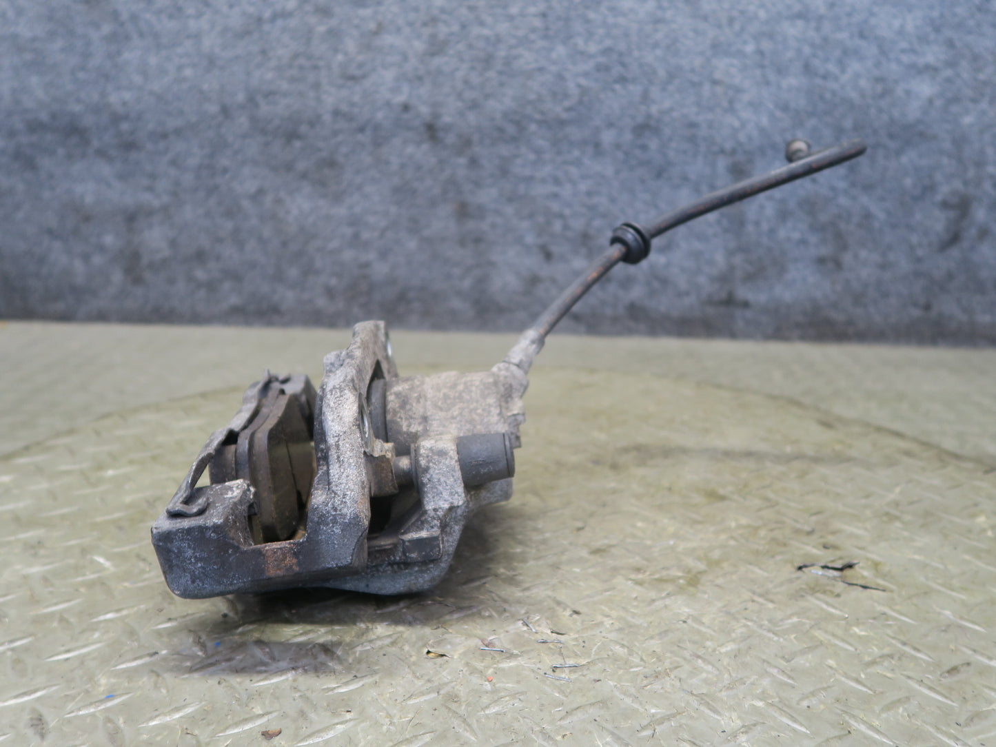 97-02 BMW E36/7 Z3 Set of 2 Front Right & Left Brake Caliper 107K Miles OEM
