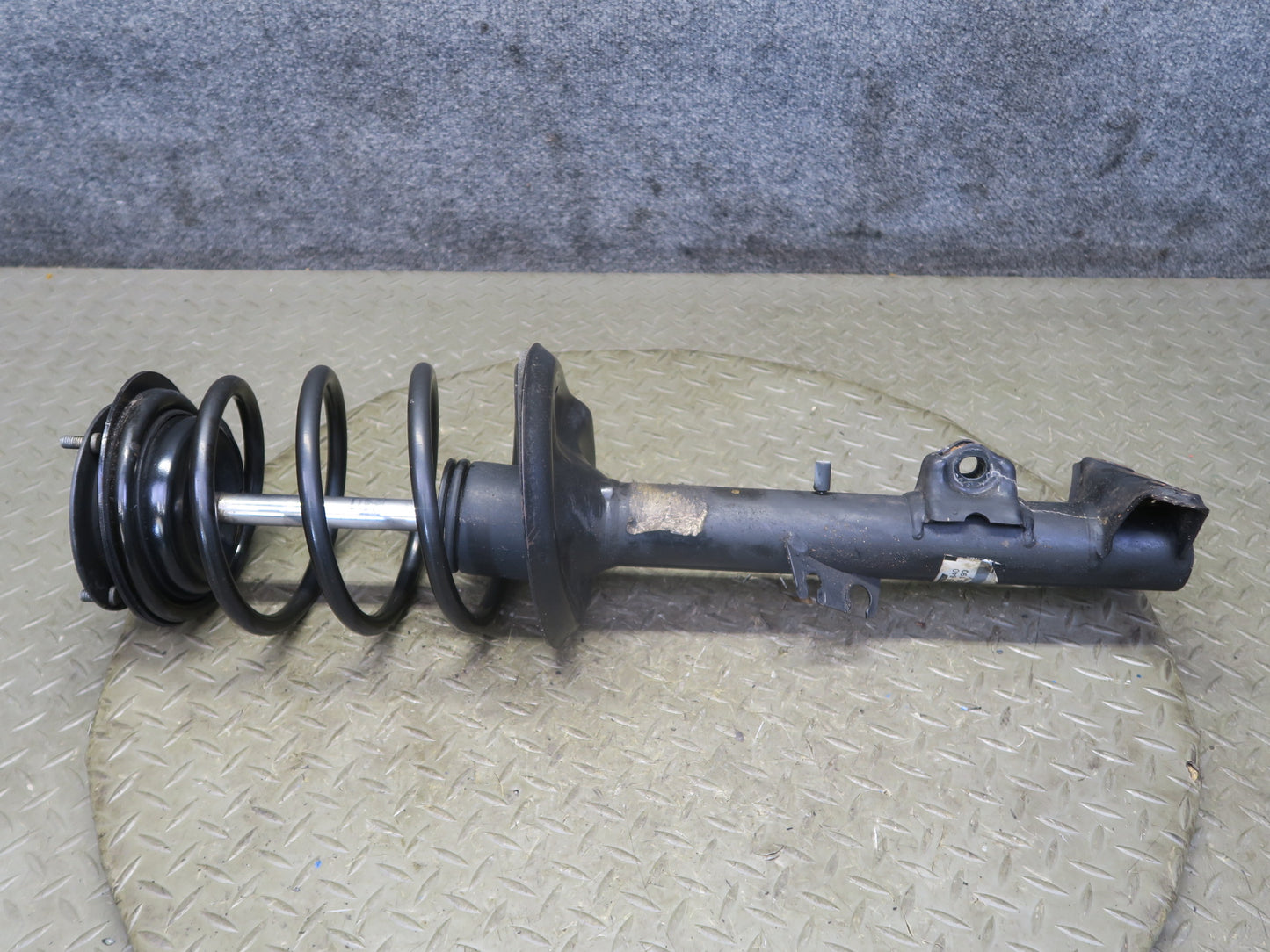 97-02 BMW E36/7 Z3 Roadster Front Right Strut Shock Absorber 107K Miles OEM