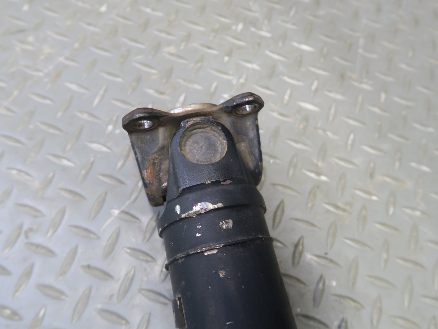 06-07 BMW E86 E85 Z4 3.0L N52 A/T Rear Driveshaft Drive Shaft 105K Miles OEM