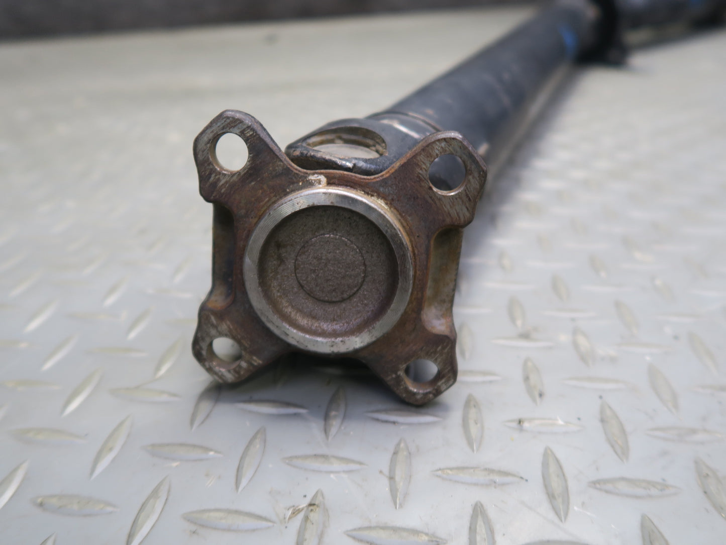 06-07 BMW E86 E85 Z4 3.0L N52 A/T Rear Driveshaft Drive Shaft 105K Miles OEM
