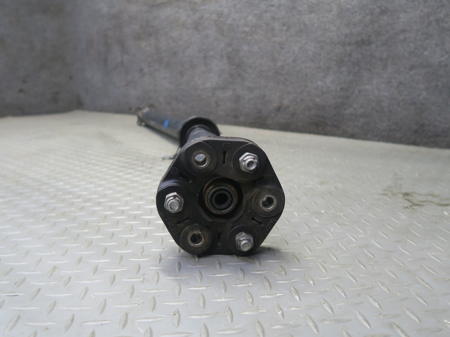 06-07 BMW E86 E85 Z4 3.0L N52 A/T Rear Driveshaft Drive Shaft 105K Miles OEM