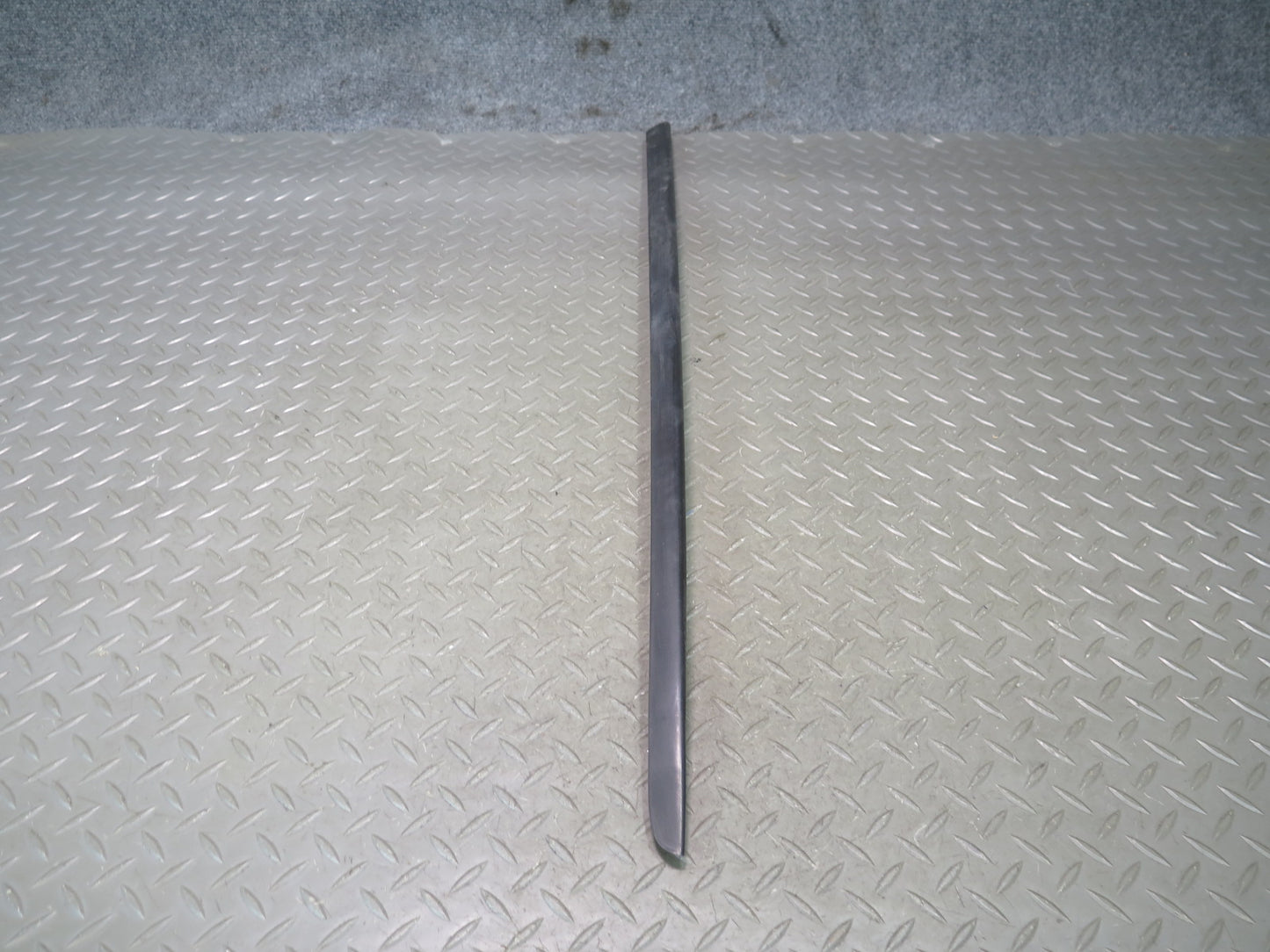 08-17 Audi B8 A5 S5 Set of 2 Front Windshield Left & Right Trim Molding OEM