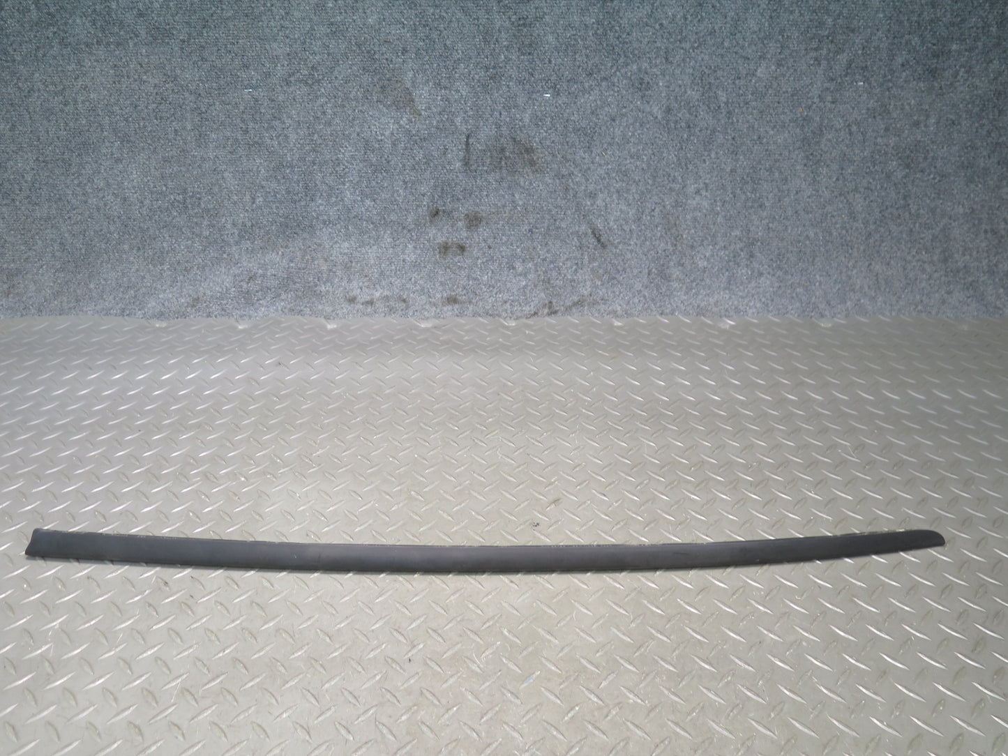 08-17 Audi B8 A5 S5 Set of 2 Front Windshield Left & Right Trim Molding OEM