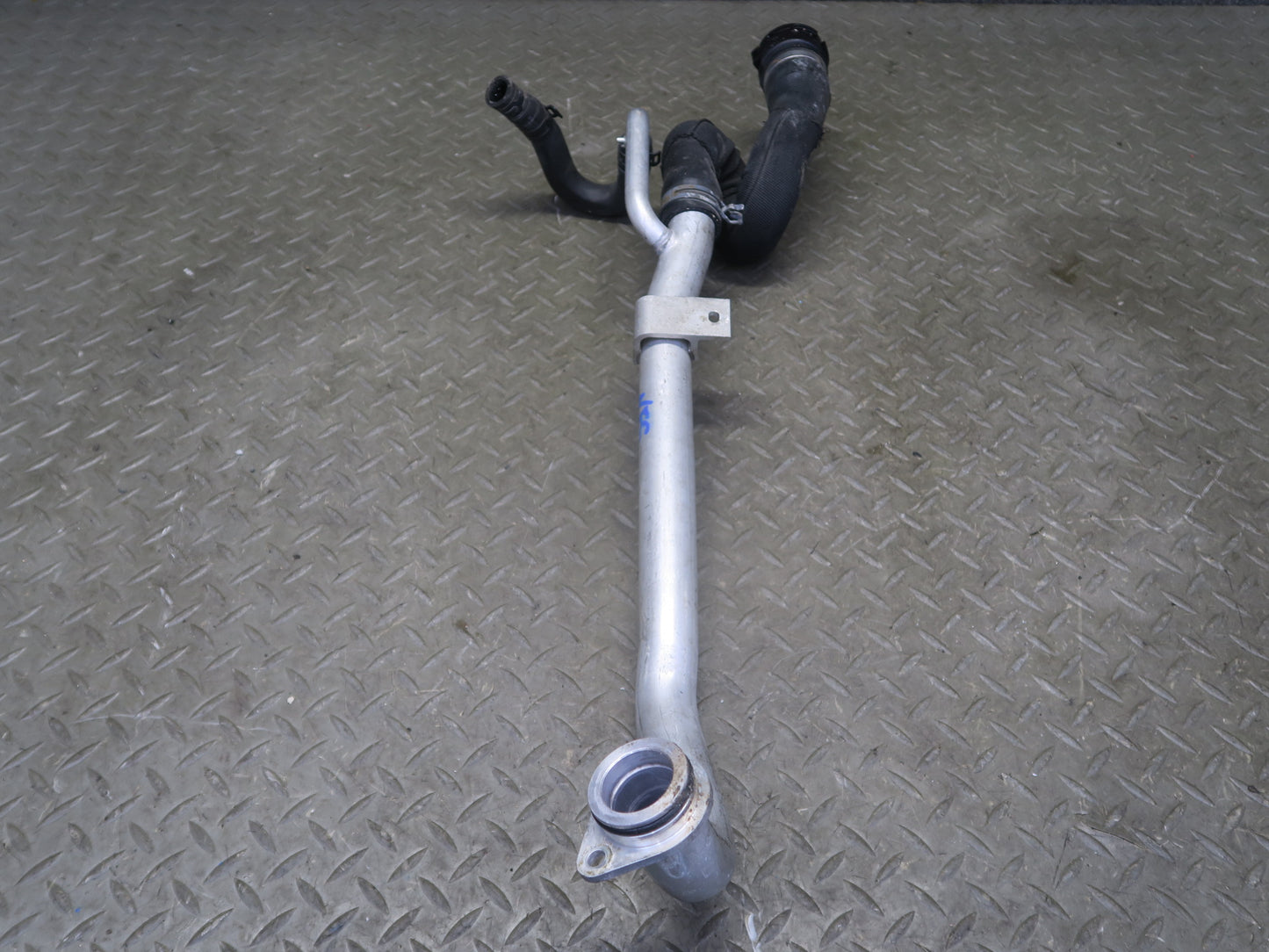 08-12 Audi B8 S5 4.2L Set of 4 Engine Coolant Pipe Hose Tube Line OEM