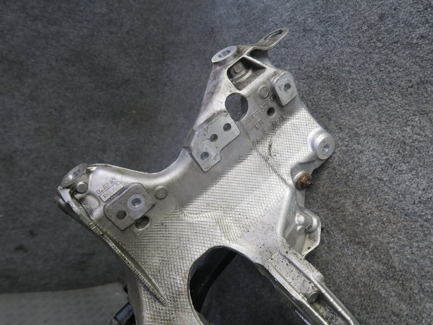 08-12 Audi B8 A5 S5 Front Engine Sub Frame Crossmember K Frame Cradle 81K OEM
