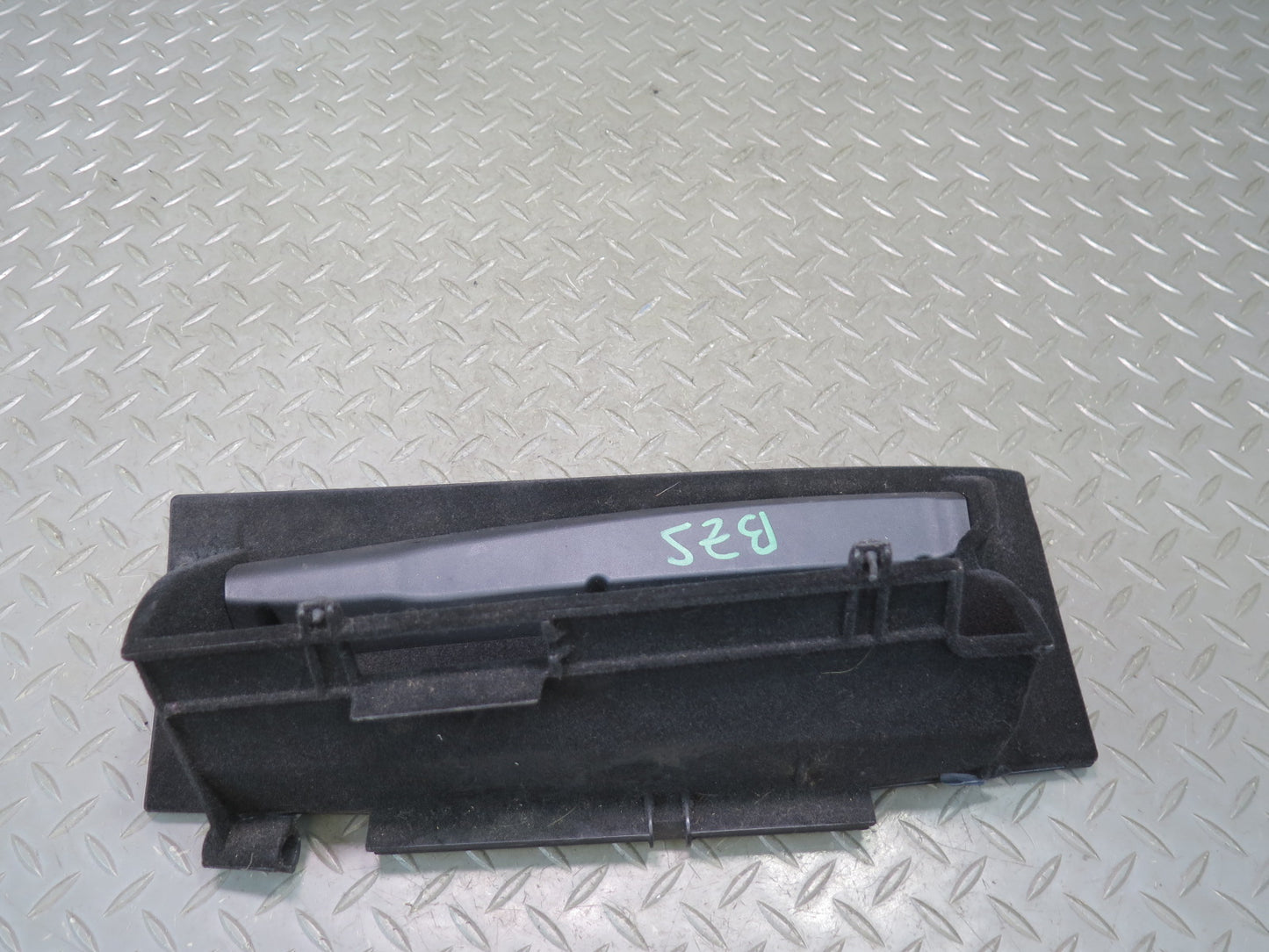 06-08 BMW E85 Z4 Dash Front Right Glove Box Compartment Storage Black OEM
