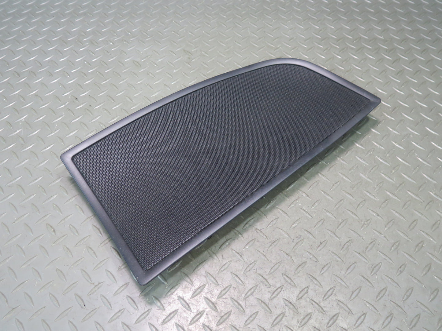 03-08 BMW E85 Z4 Rear Left Lateral Panel Speaker Cover Black OEM