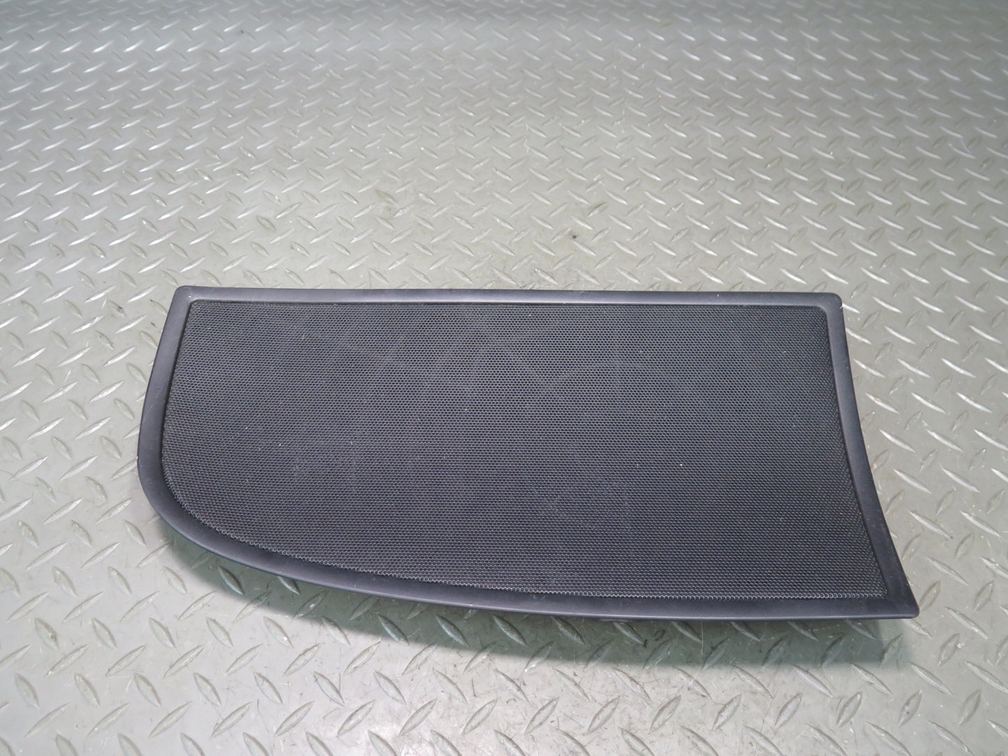 03-08 BMW E85 Z4 Rear Left Lateral Panel Speaker Cover Black OEM