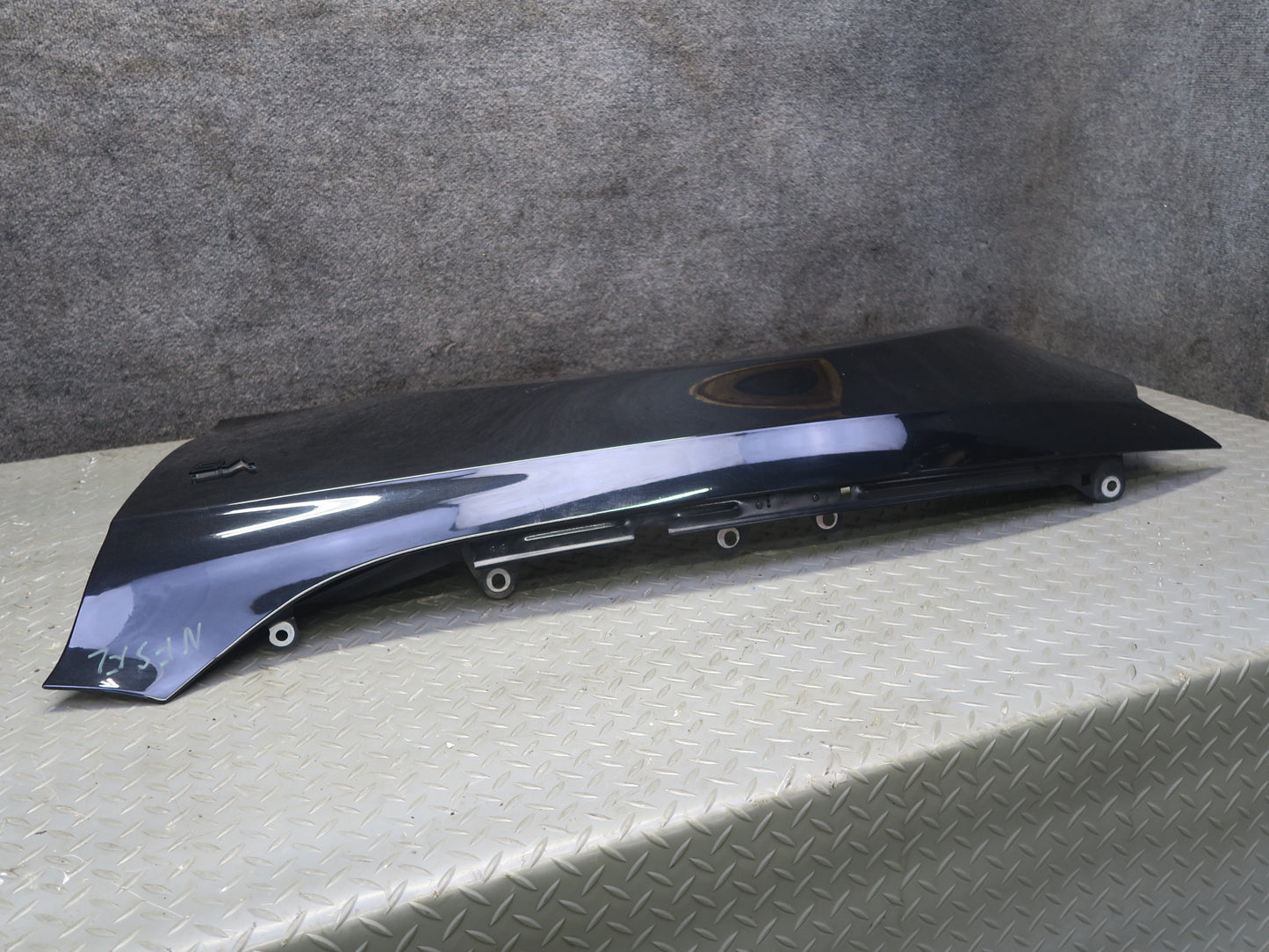 08-17 Audi B8 A5 S5 Front Left Fender Shell Panel Phantom Black Pearl OEM