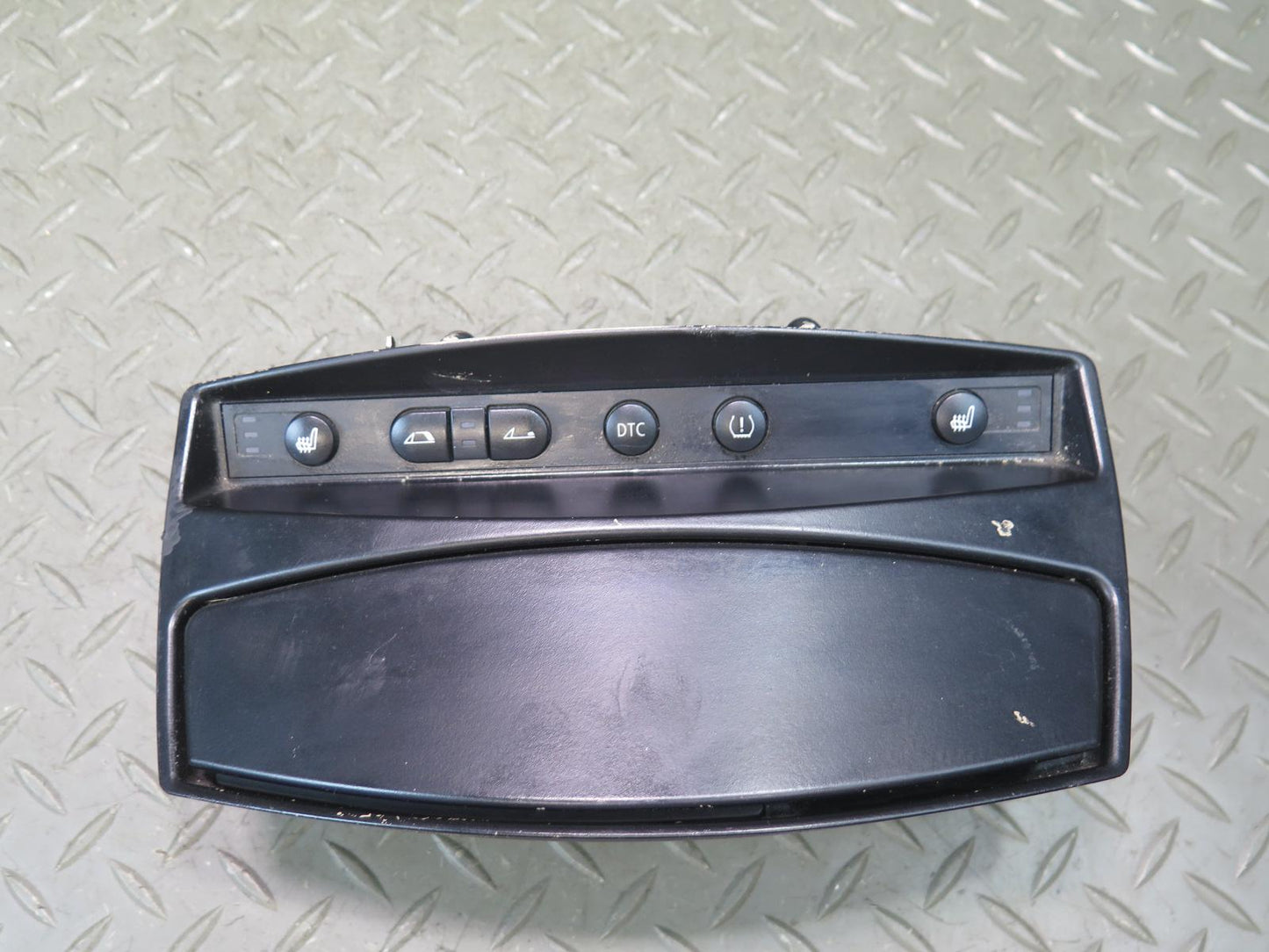 05-08 BMW E85 Z4 Dash Center Console Ash Tray Button Switch Panel 6948771 OEM
