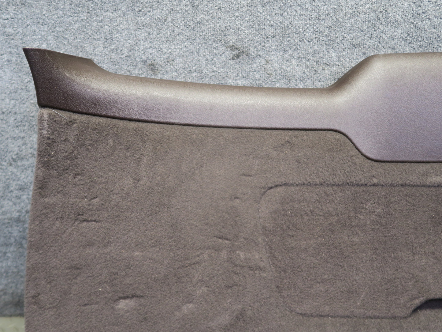 2011-2018 Porsche Cayenne 958 Rear Tail Gate Trunk Door Lower Trim Cover