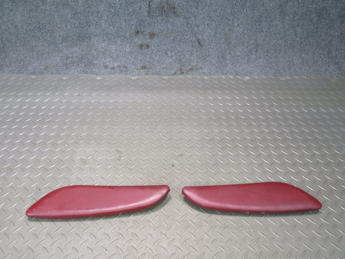 03-08 BMW E85 E86 Z4 Set of 2 Center Console Left & Right Knee Pad Trim RED OEM