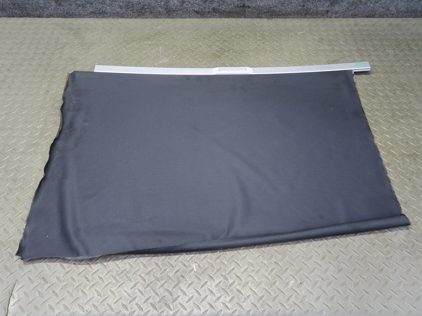 08-17 Audi B8 A5 S5 Sunroof Sunshade Roof Curtain Roller Blind OEM