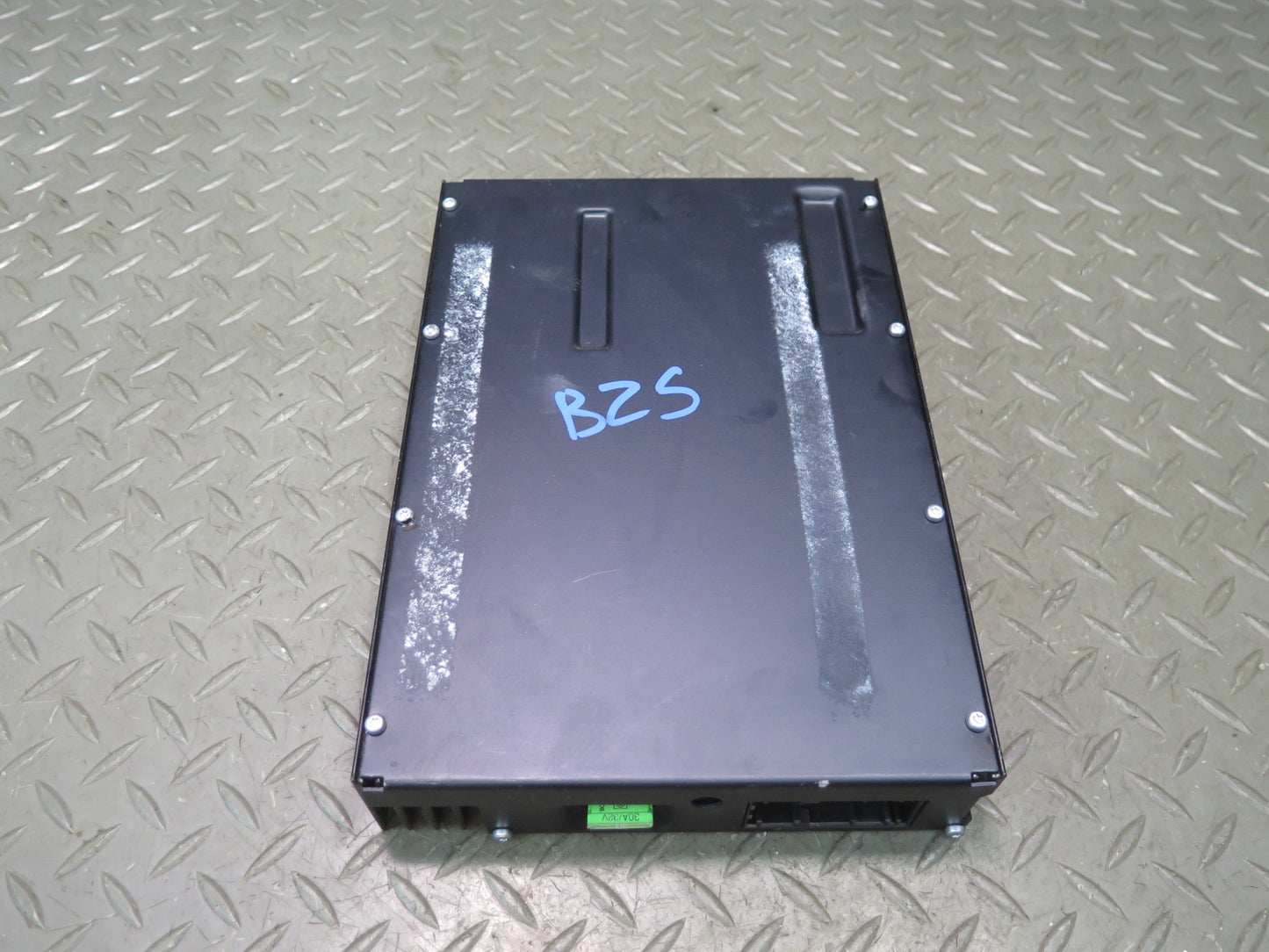 06-08 BMW E86 E85 Z4 TOP Hi-fi Audio System Amplifier AMP 9125751 OEM