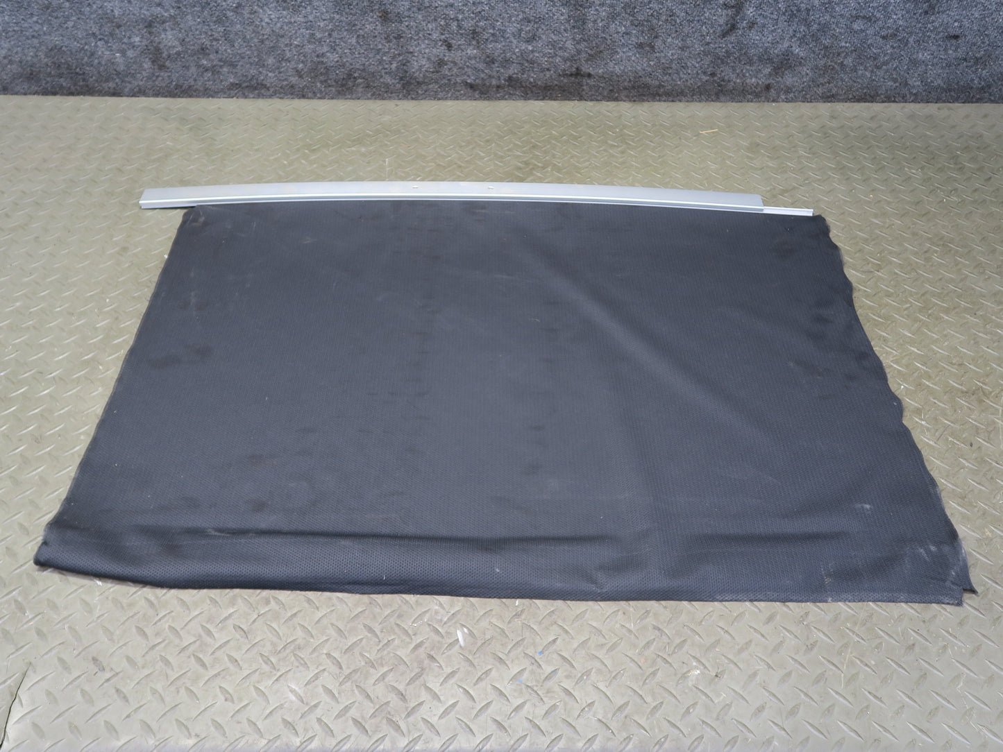 08-17 Audi B8 A5 S5 Sunroof Sunshade Roof Curtain Roller Blind OEM