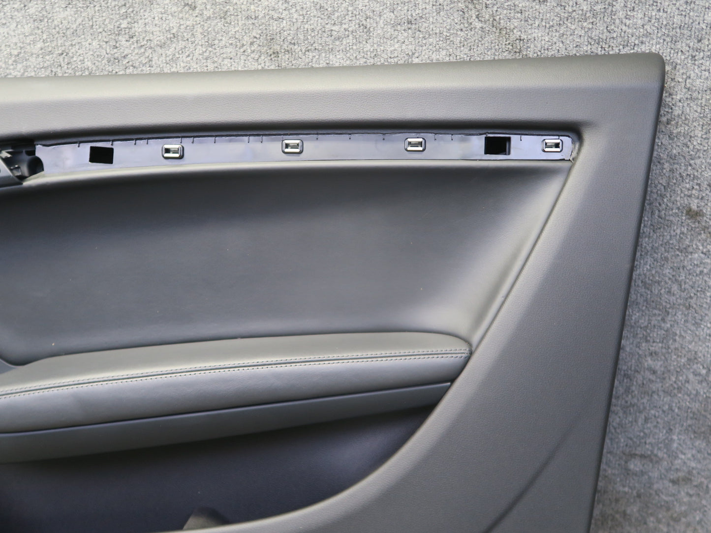 08-17 Audi B8 A5 S5 Coupe Set of 2 Left & Right Door Interior Trim Panel Cover