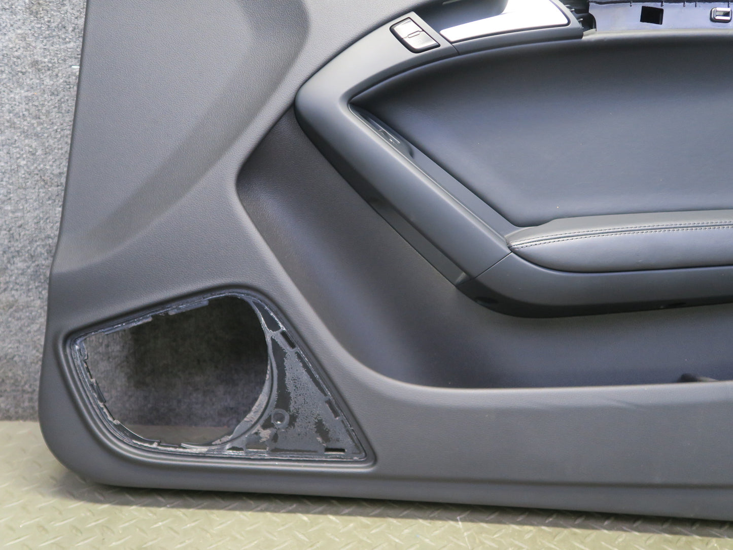 08-17 Audi B8 A5 S5 Coupe Set of 2 Left & Right Door Interior Trim Panel Cover