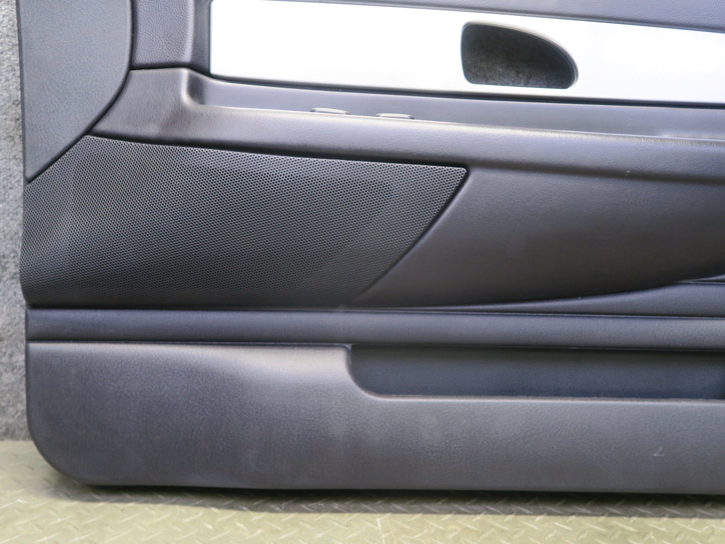 02-05 Ford Thunderbird Set of 2 Left & Right Door Interior Trim Panel Cover OEM