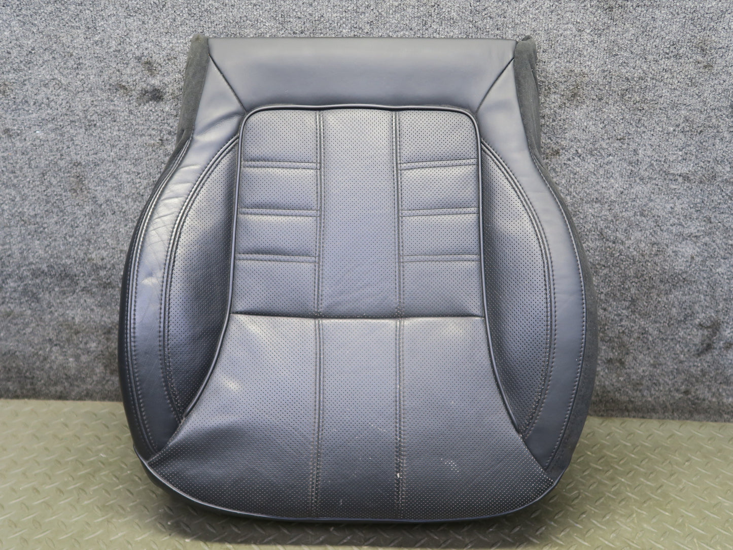 2014-2017 Range Rover Sport L494 Front Right Seat Lower Leather Cushion