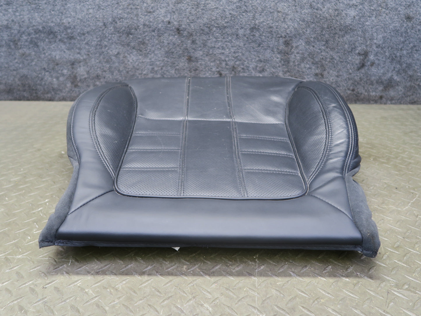 2014-2017 Range Rover Sport L494 Front Right Seat Lower Leather Cushion
