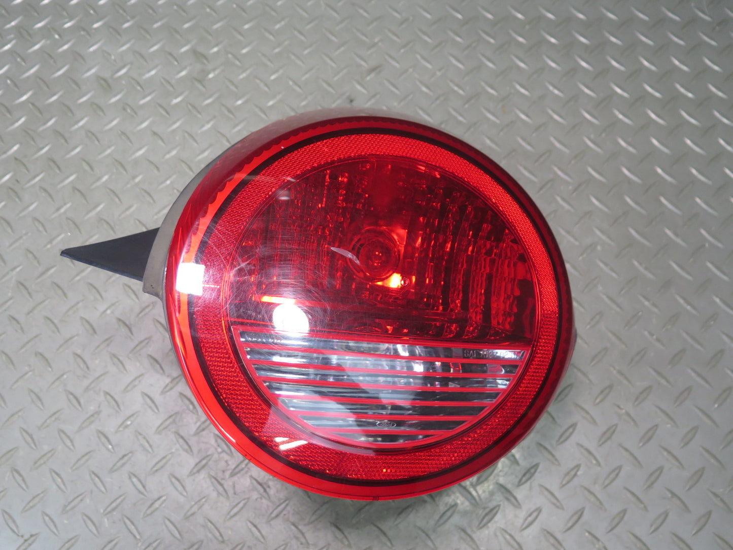 02-05 Ford Thunderbird Rear Right Tail Light Lamp OEM