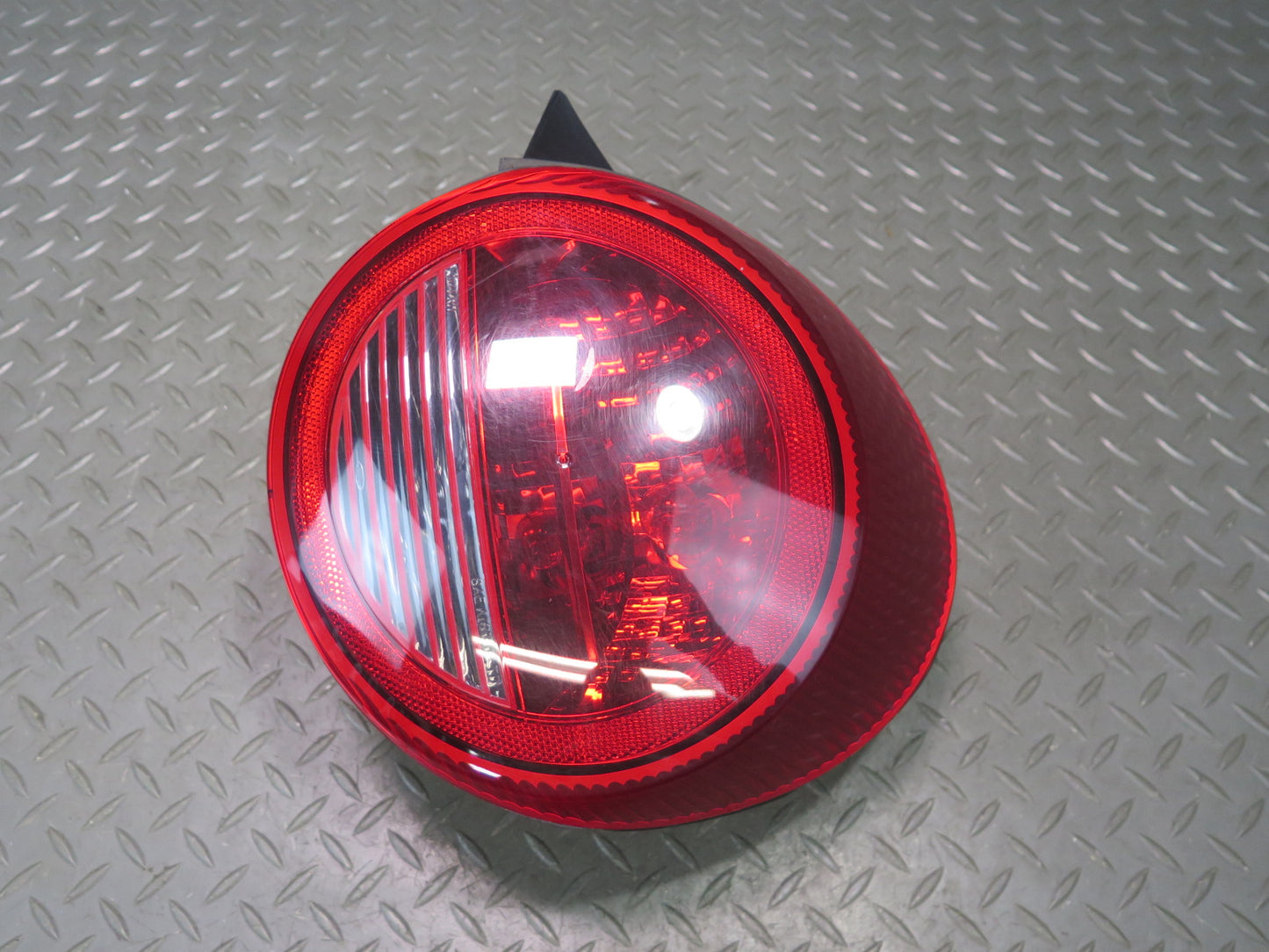 02-05 Ford Thunderbird Rear Right Tail Light Lamp OEM