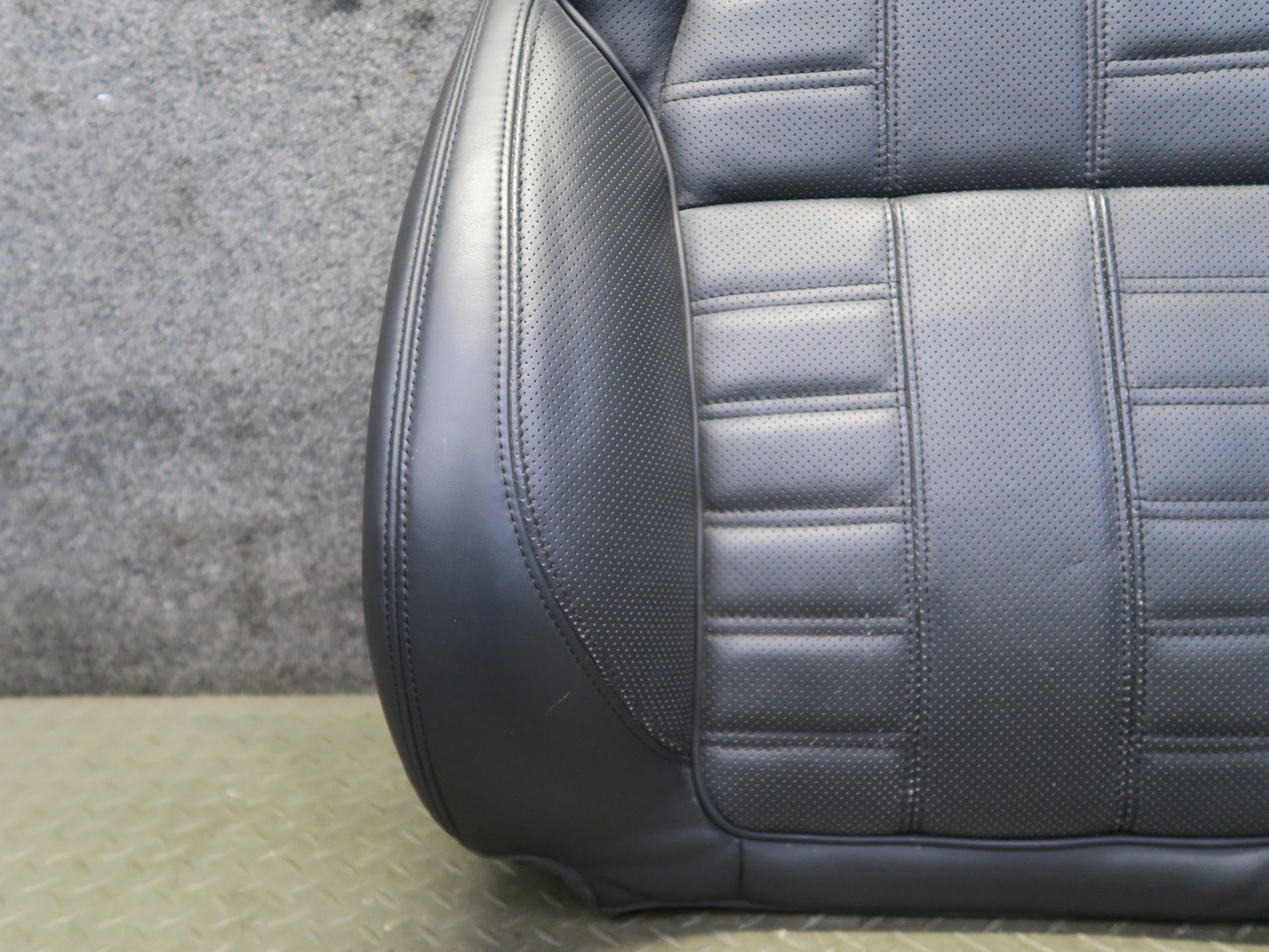 2014-2017 Range Rover Sport L494 Front Right Seat Upper Backrest Leather Cushion