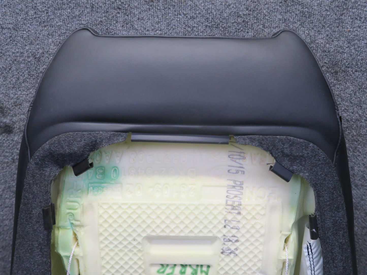 2014-2017 Range Rover Sport L494 Front Right Seat Upper Backrest Leather Cushion