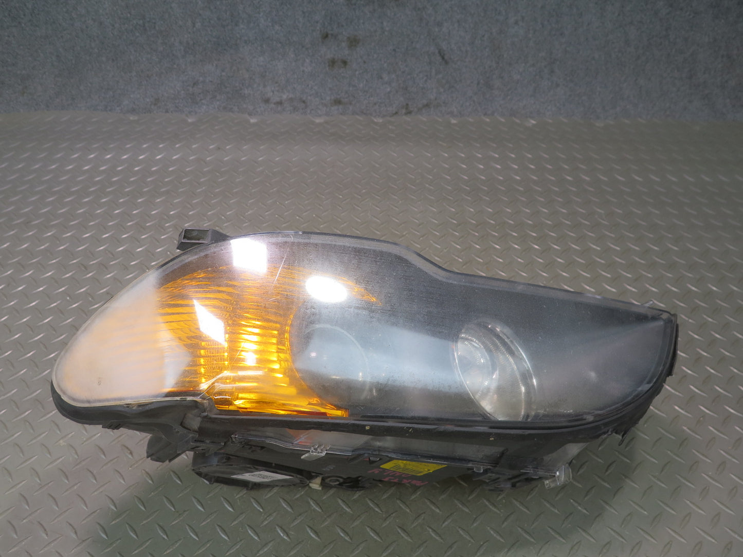 04-06 BMW E46 330ci Coupe Conv Left BI Xenon HID Adaptive Headlight Lamp Damaged
