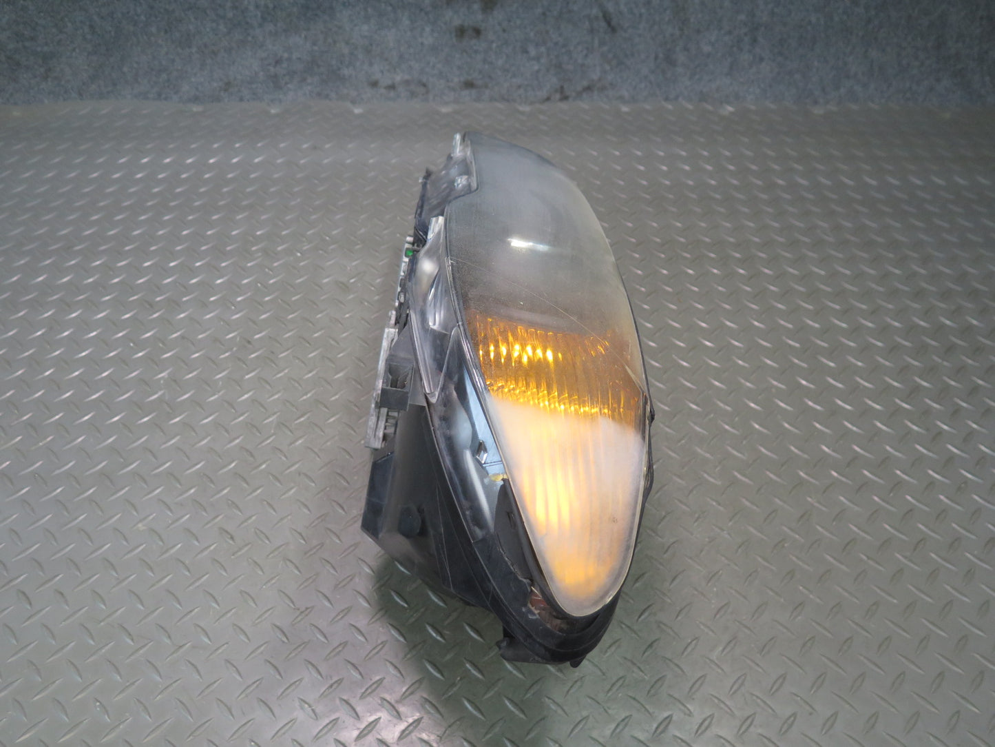 04-06 BMW E46 330ci Coupe Conv Left BI Xenon HID Adaptive Headlight Lamp Damaged