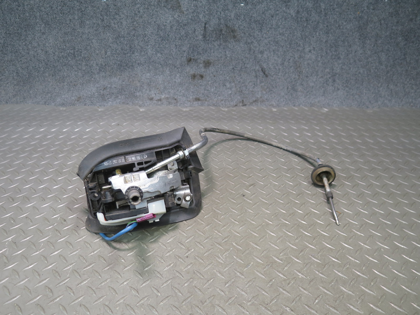 06-08 BMW E85 Z4 N52 3.0L N52 A/T Automatic Transmission Shifter w Cable OEM