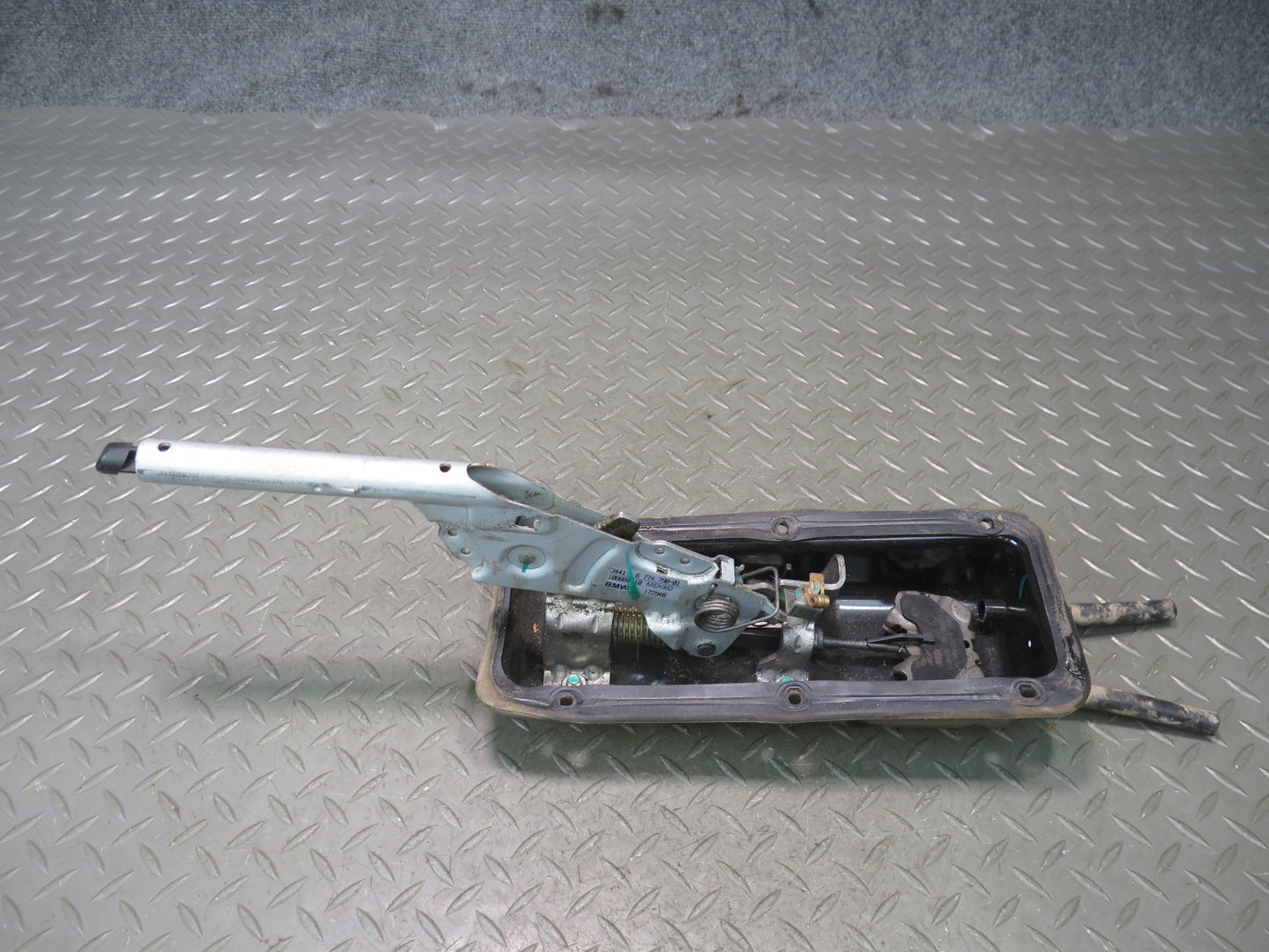 03-08 BMW E86 E85 Z4 Parking Handbrake Lever w Housing Assembly OEM