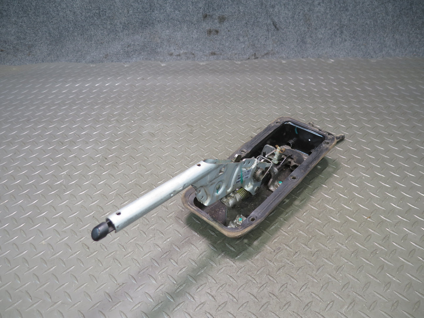 03-08 BMW E86 E85 Z4 Parking Handbrake Lever w Housing Assembly OEM