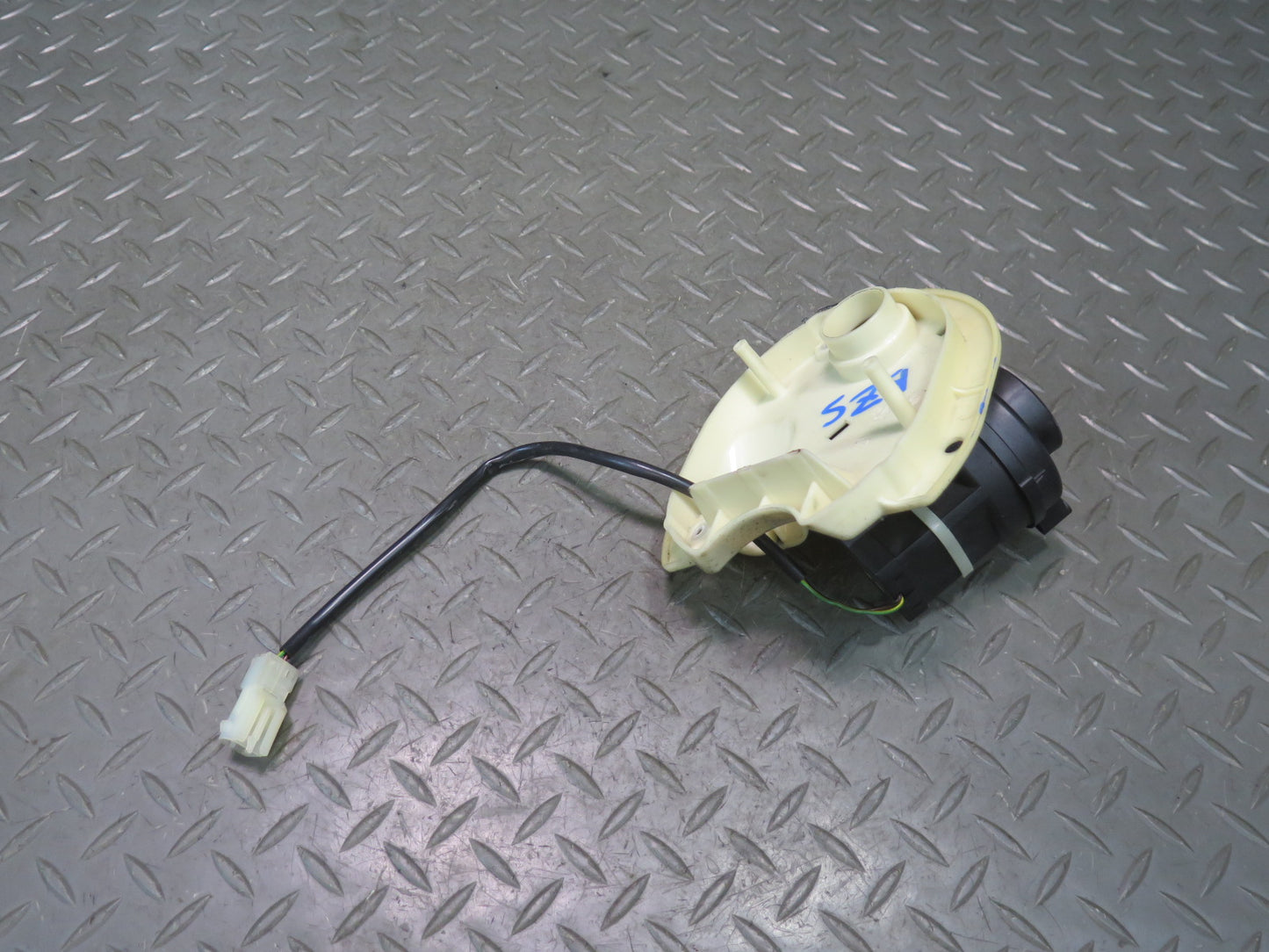 03-08 BMW E86 E85 Z4 Engine ECU ECM Cooling Fan Blower Motor OEM