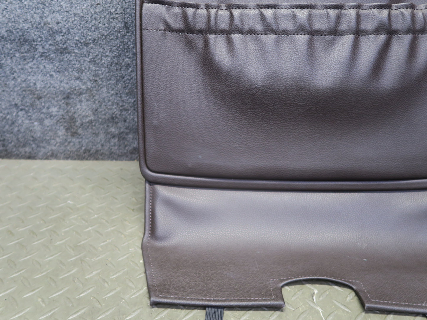 2011-2018 Porsche Cayenne 958 Front Left Driver Side Seat Back Panel Cover Trim