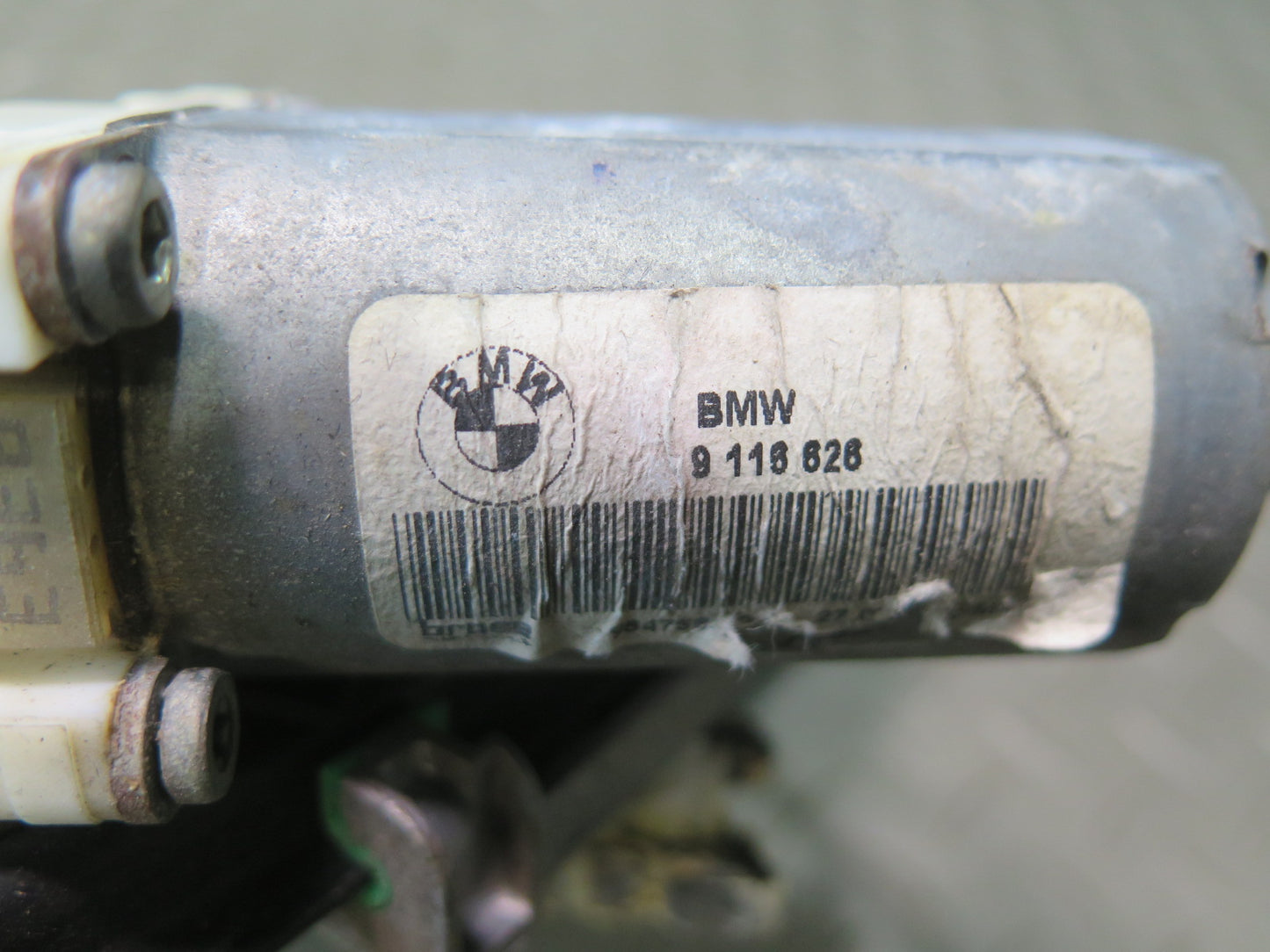 03-08 BMW E86 E85 Z4 Right Passenger Door Window Regulator w Motor OEM