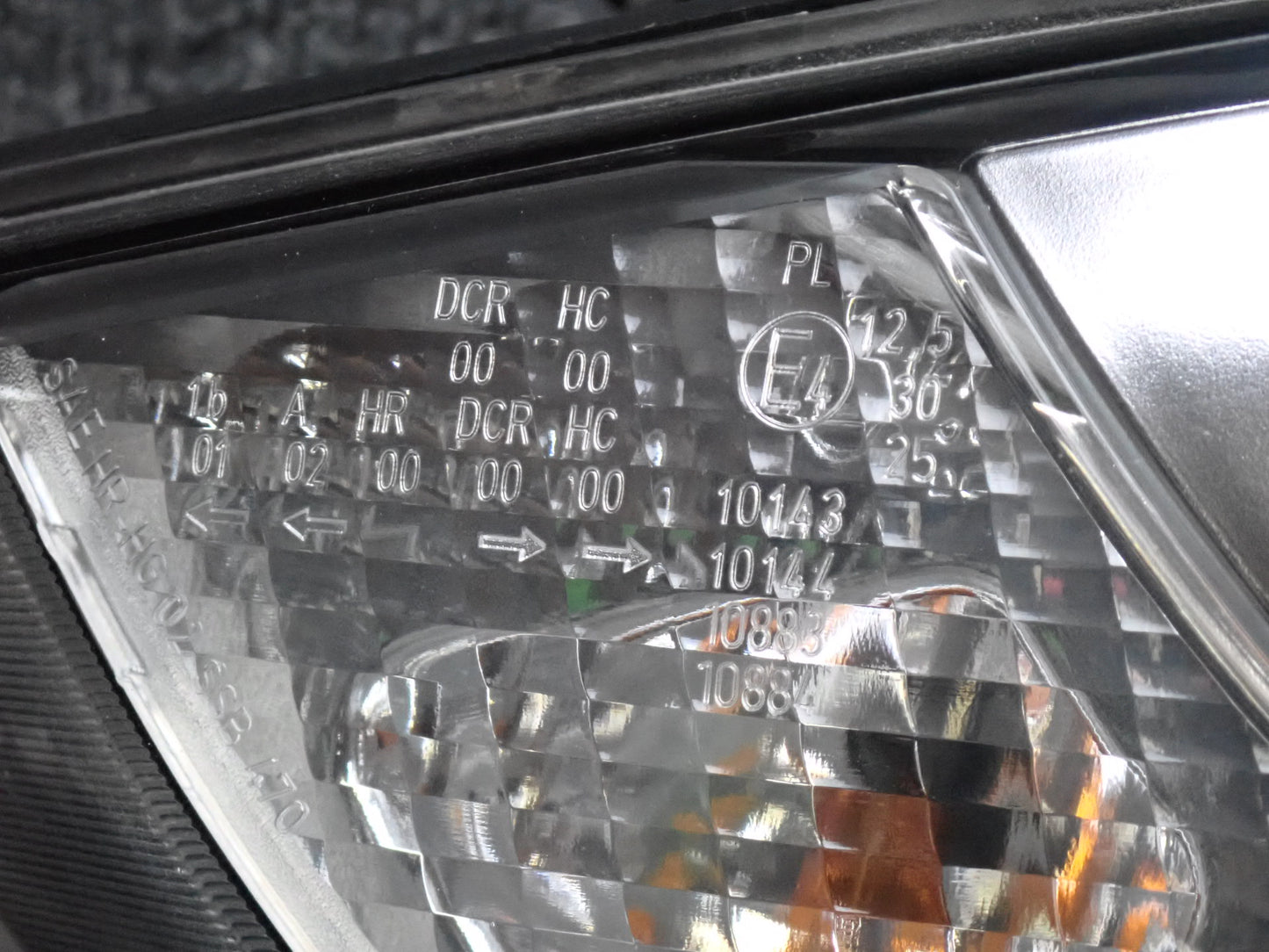 03-05 BMW E85 Z4 3.0L Front Right Bi-xenon HID Headlight Lamp w Ballast OEM