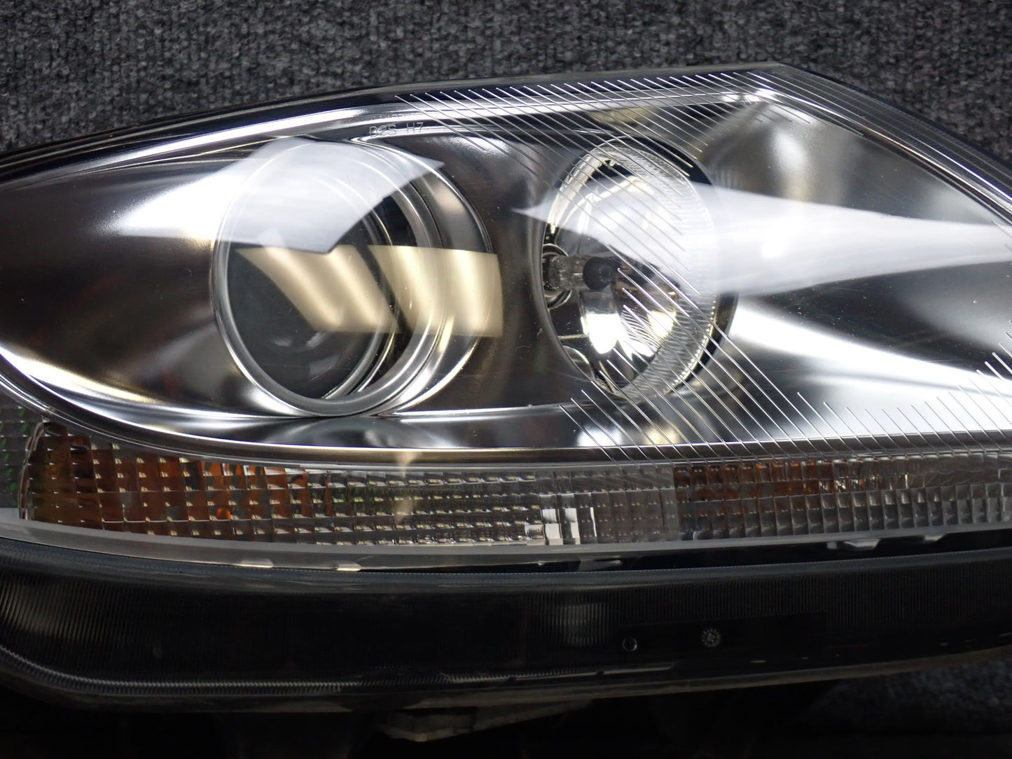 03-05 BMW E85 Z4 3.0L Front Right Bi-xenon HID Headlight Lamp w Ballast OEM