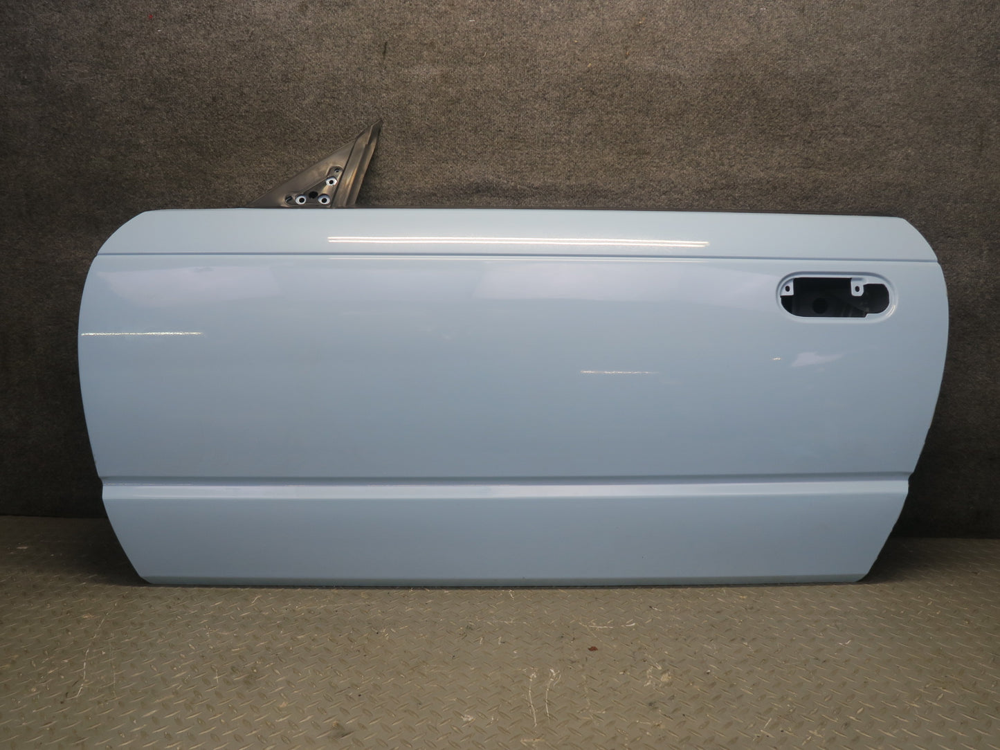 02-05 Ford Thunderbird Left Door Shell Panel Robins EGG Blue 33k Miles OEM
