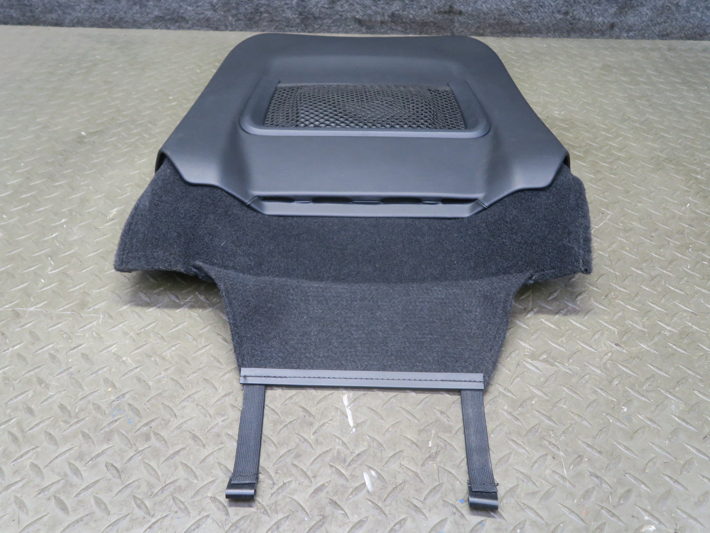 2014-2017 Range Rover Sport L494 Front Left Seat Back Trim Cover Panel