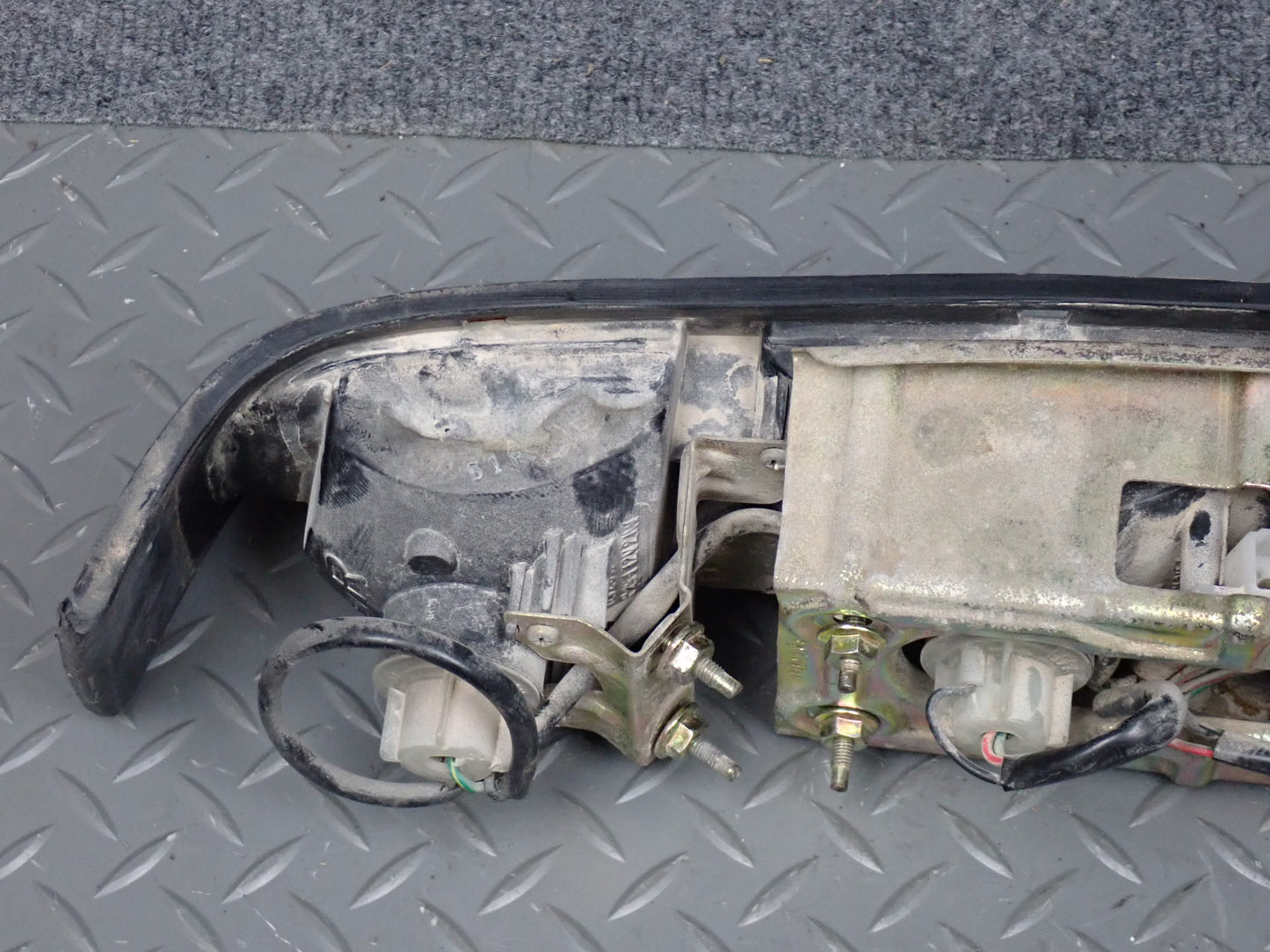 84-85 Mazda RX7 FB Rear Right Tail Light Lamp w Bracket Mount & Seals Damaged