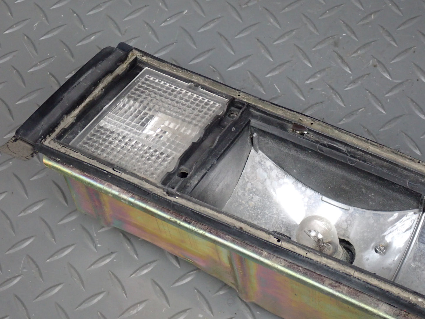 84-85 Mazda RX7 FB Rear Right Tail Light Lamp w Bracket Mount & Seals Damaged