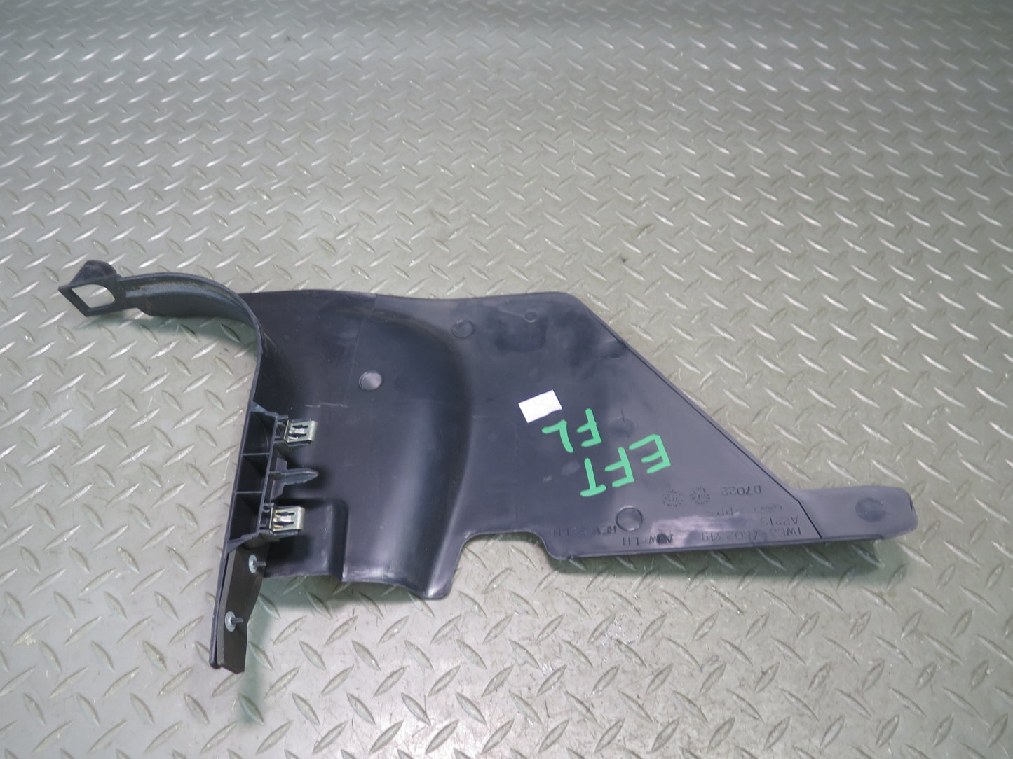 02-05 Ford Thunderbird Set of 2 Front Left & Right Kick Trim Cover Panel OEM