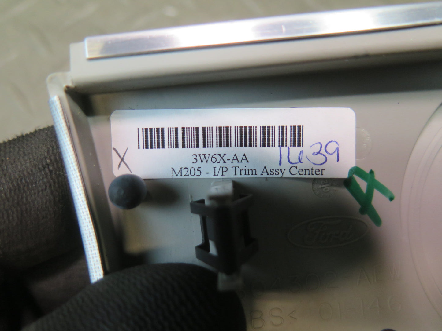 02-05 Ford Thunderbird Dash Ignition Switch Trim Cover Panel OEM