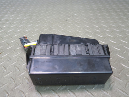 02-05 Ford Thunderbird Fuse Relay Box OEM