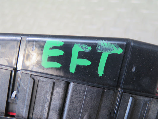 02-05 Ford Thunderbird Fuse Relay Box OEM