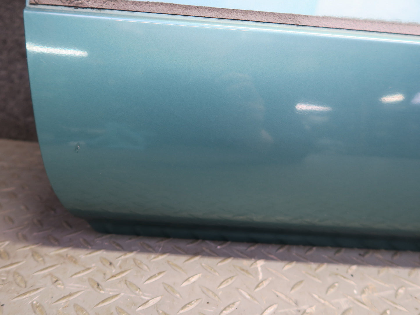 96-98 Nissan Stagea WGC34 Front Left Door Shell Panel Emerald Green OEM