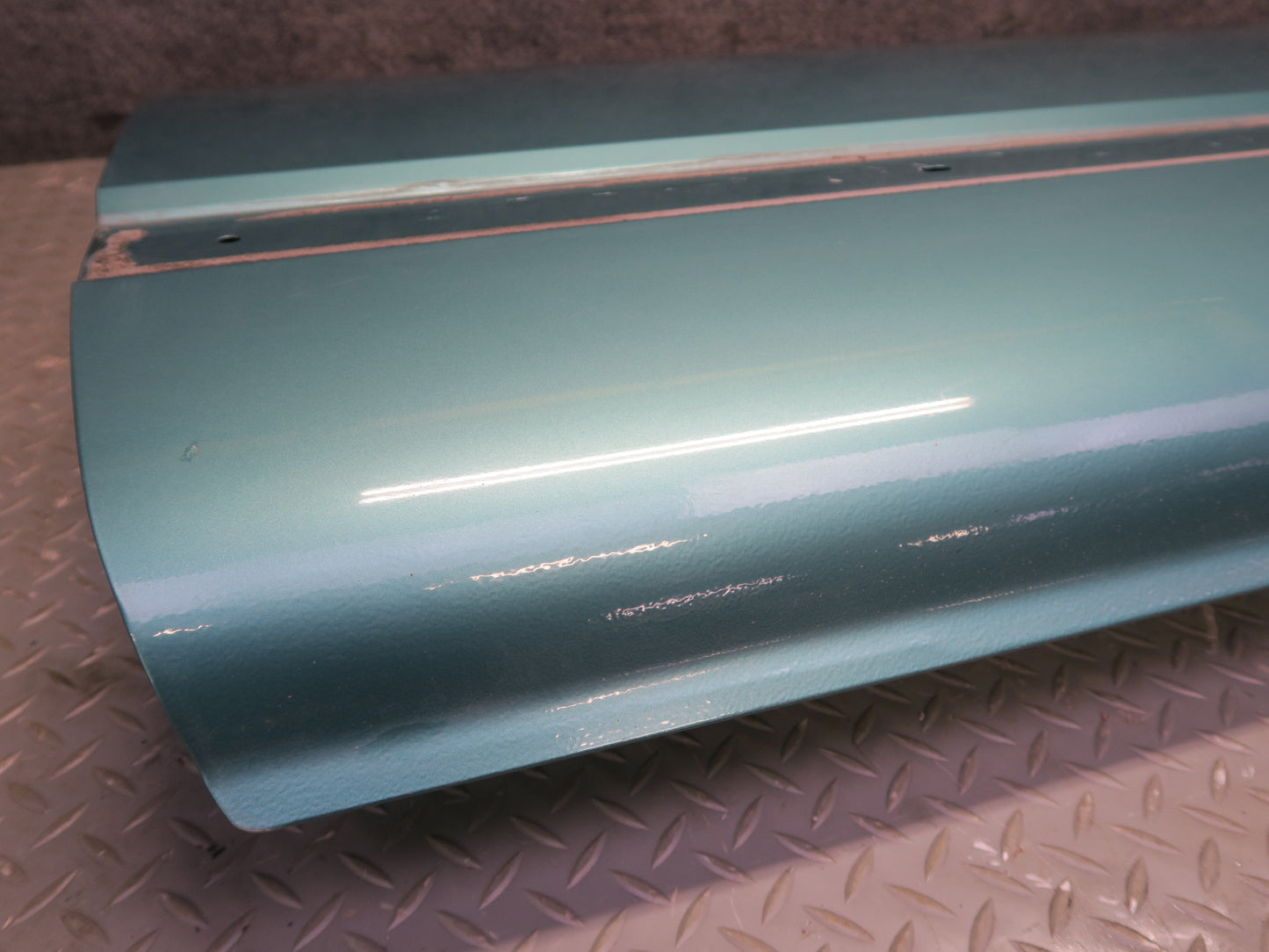 96-98 Nissan Stagea WGC34 Front Left Door Shell Panel Emerald Green OEM